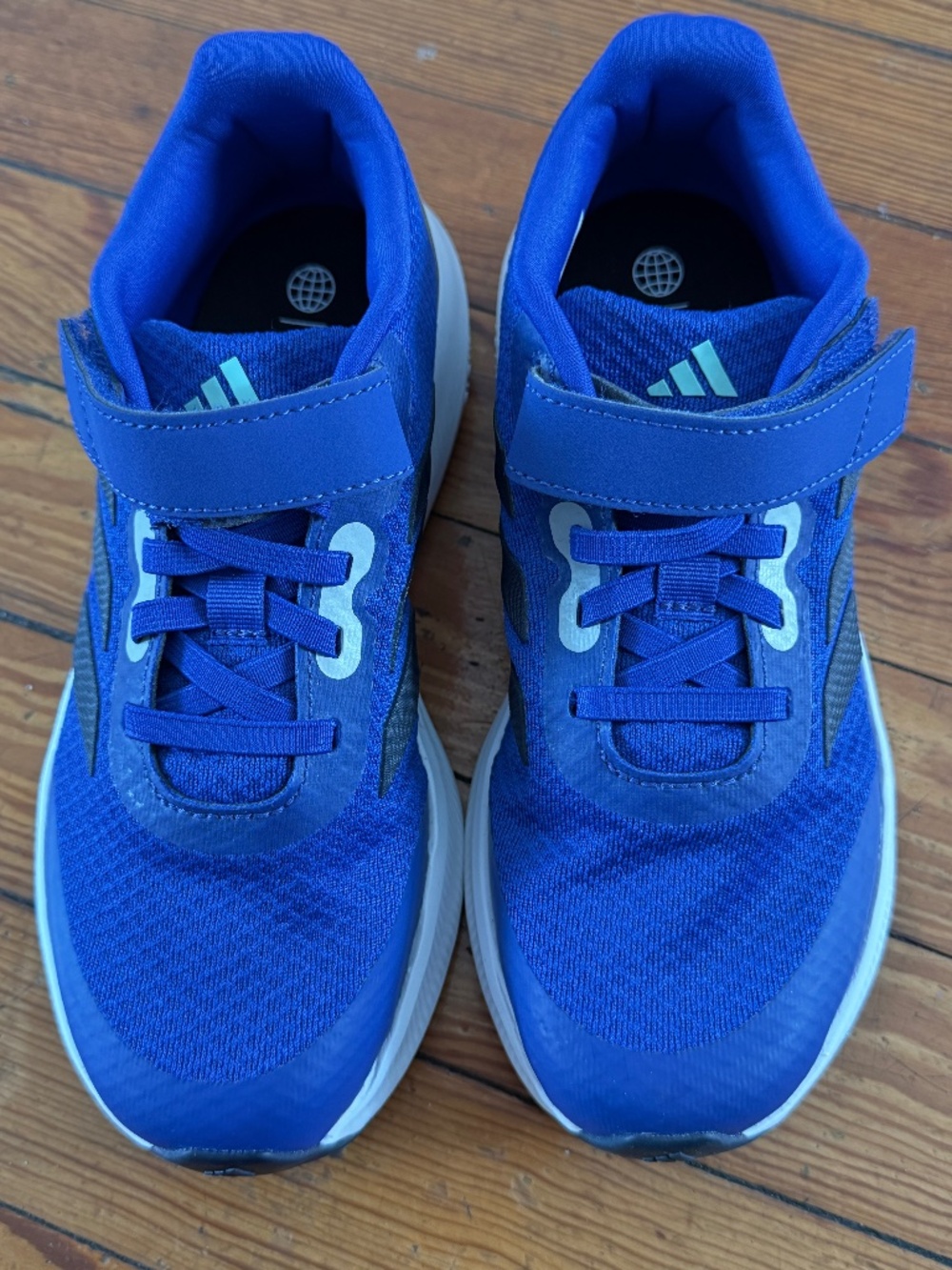 Adidas sneakers Kid's Size J2, NWT